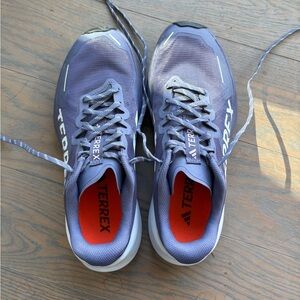 Women’s Adidas Terrex Trail Running shoes - US 8